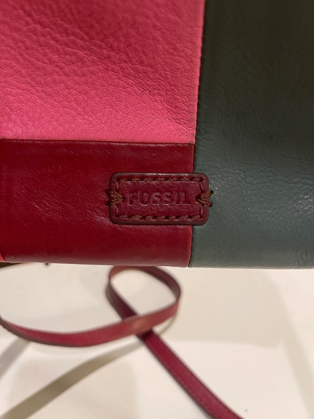 Fossil Emma Patchwork Leather Crossbody in Red, Pink, Orange & Teal With Charm - Picture 3 of 10